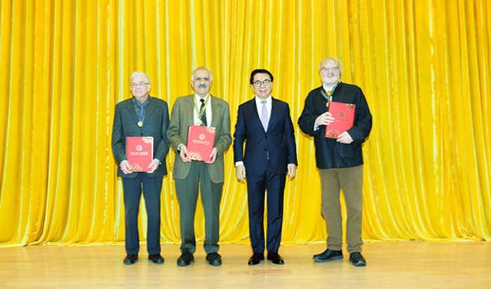 CAS Honors International Cooperators